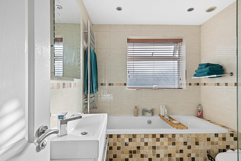 Kinnersley Avenue, Clough Hall, Kidsgrove, StokeOnTrent CW Estate